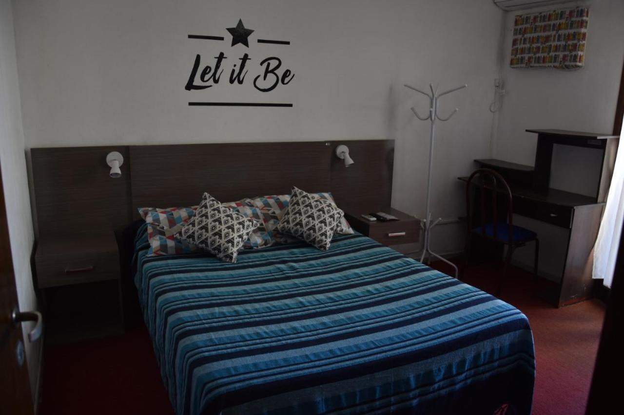 D'Charruas Hostel Concordia Bagian luar foto